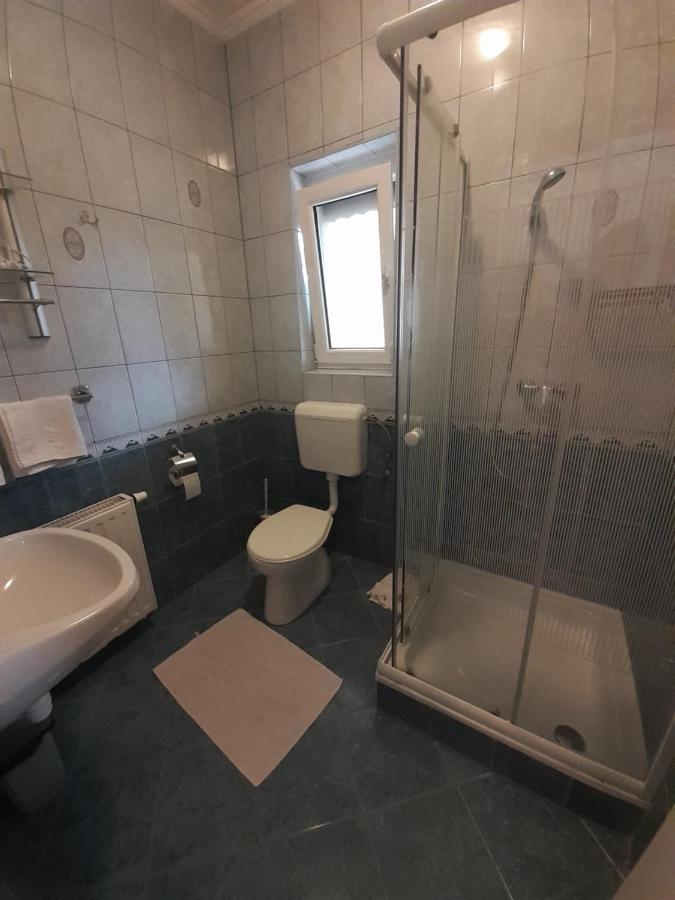 Kehidakustány Petra Apartmanhaz מראה חיצוני תמונה